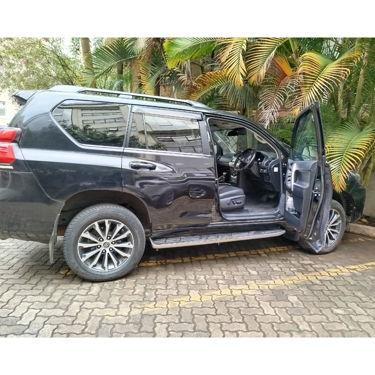 WhatsApp Image 2025-10-24 at 11.13.07