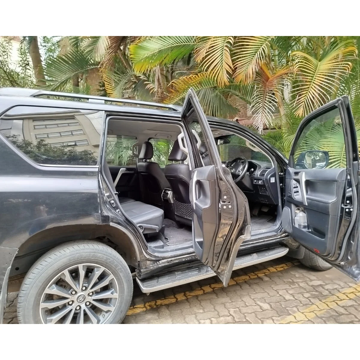 WhatsApp Image 2025-11-10 at 14.33.48 (1)