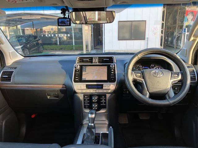 0207508A30251024W00101