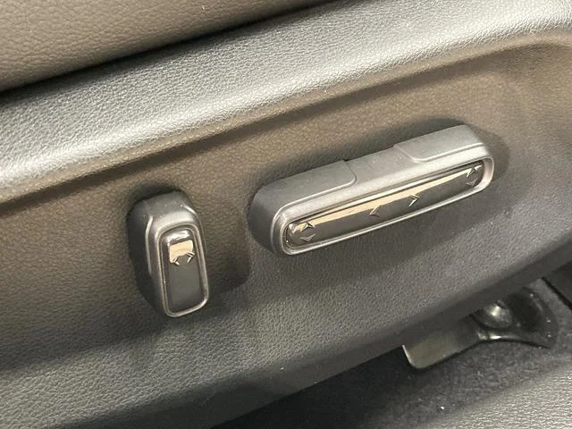 0620200A20251024D00956