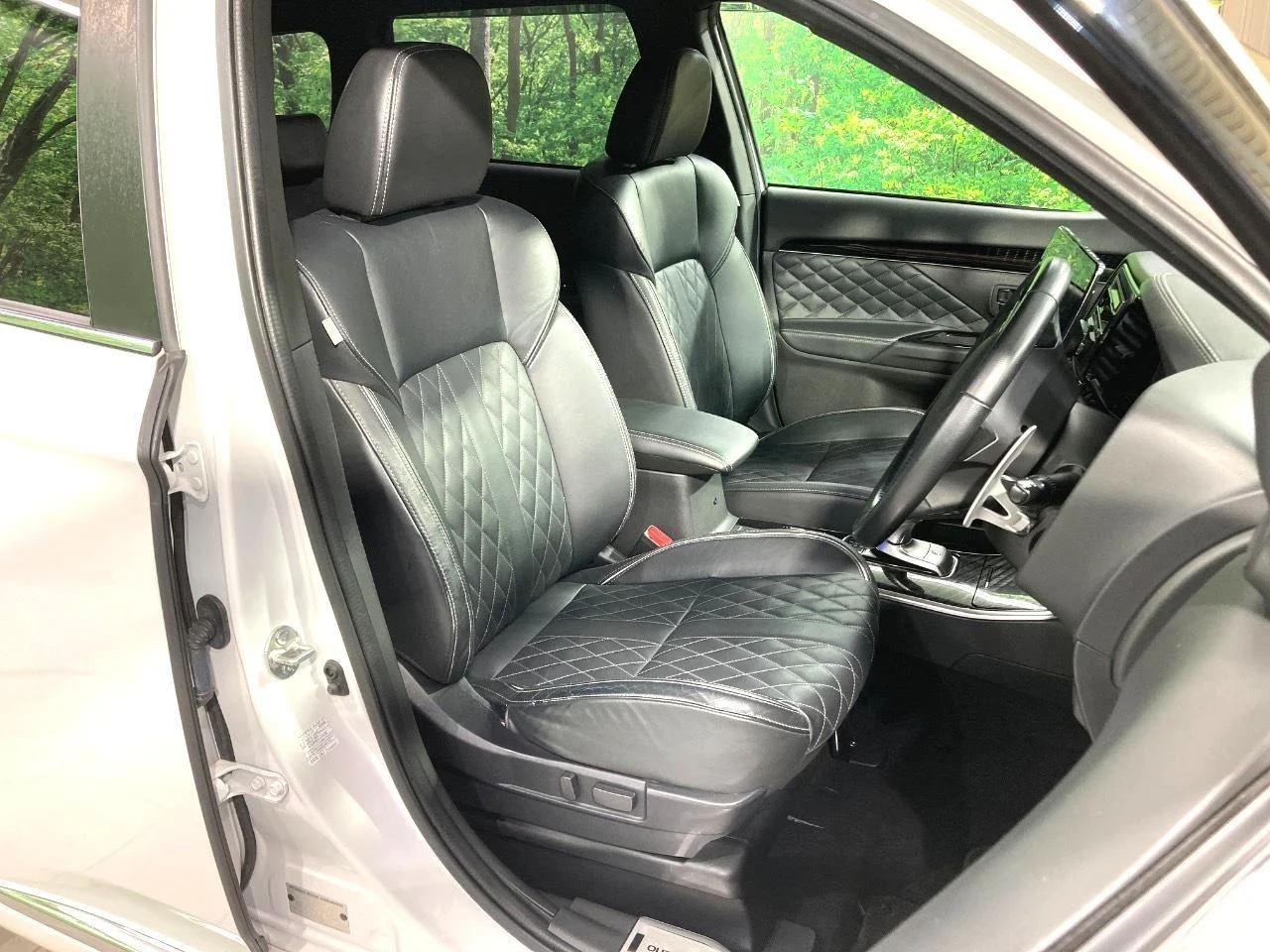 imgi_166_0503419A20251016Q00108