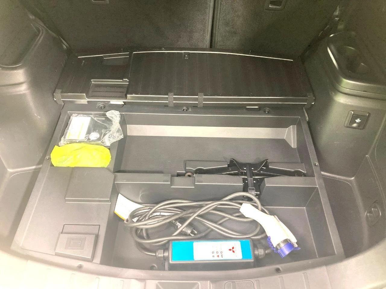 imgi_192_0503419A20251016Q00134