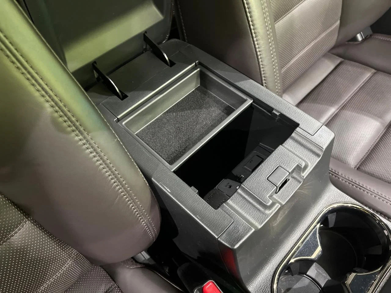 imgi_232_0900354A20250730Q00268