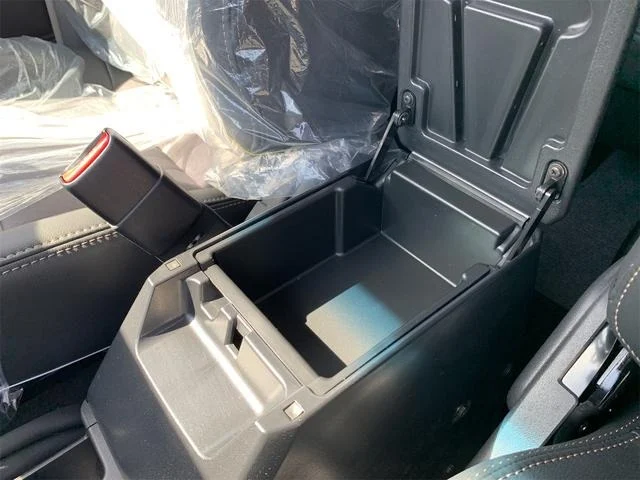 imgi_33_0709162A30250511W00224