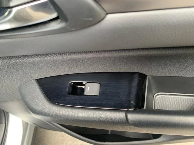 0121176A30250306W00142