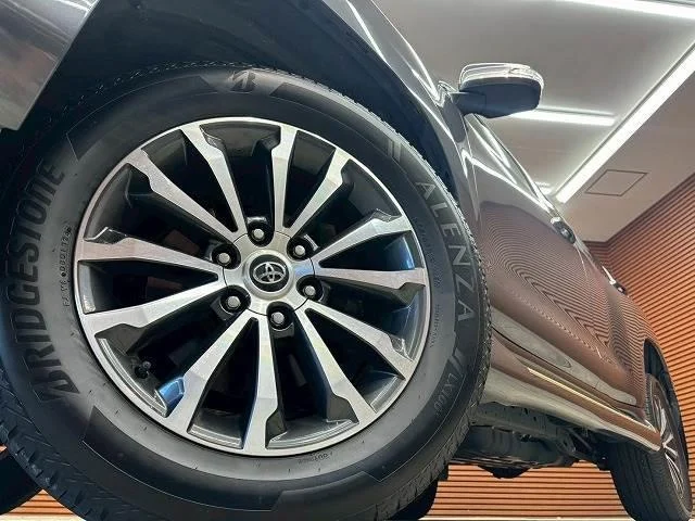 0208369A20251014D00110