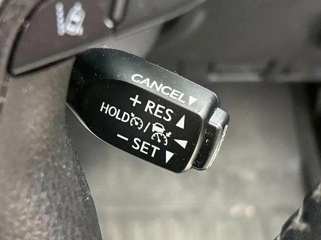 0208369A20251014D00111