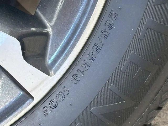 0208369A20251014D00121