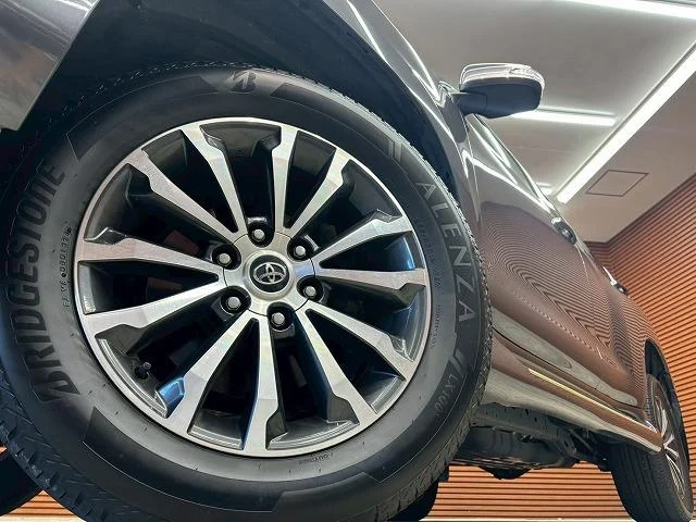 0208369A20251014D00125