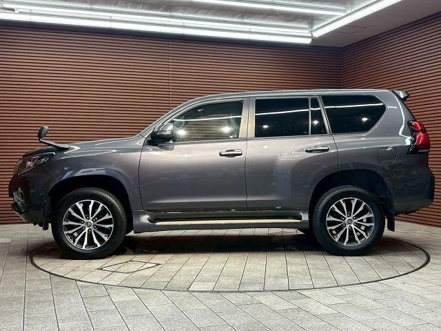 0208369A20251014D00129