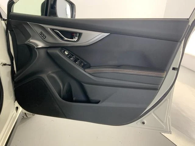 0561150A30251113W00636