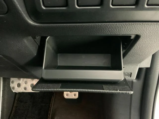 0561150A30251113W00637