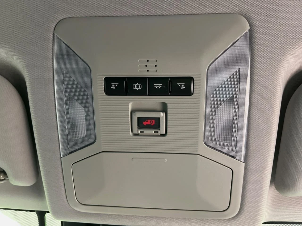 imageye___-_imgi_221_0401948A20250906Q00441