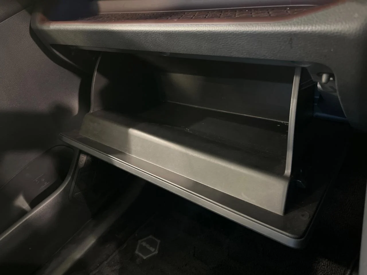 imageye___-_imgi_225_0401948A20250906Q00445