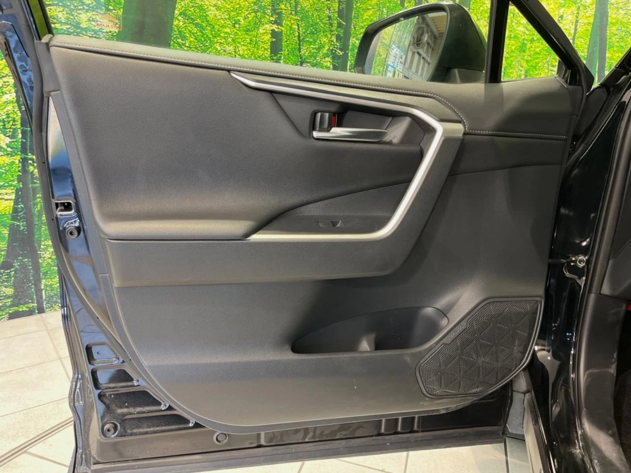 imageye___-_imgi_228_0401948A20250906Q00448