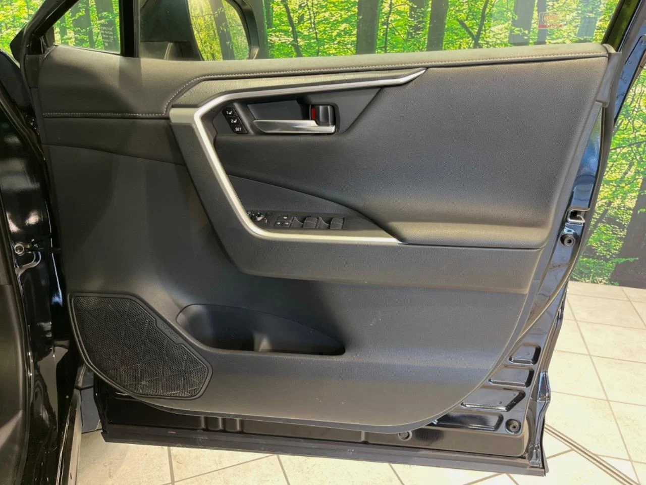 imageye___-_imgi_231_0401948A20250906Q00451