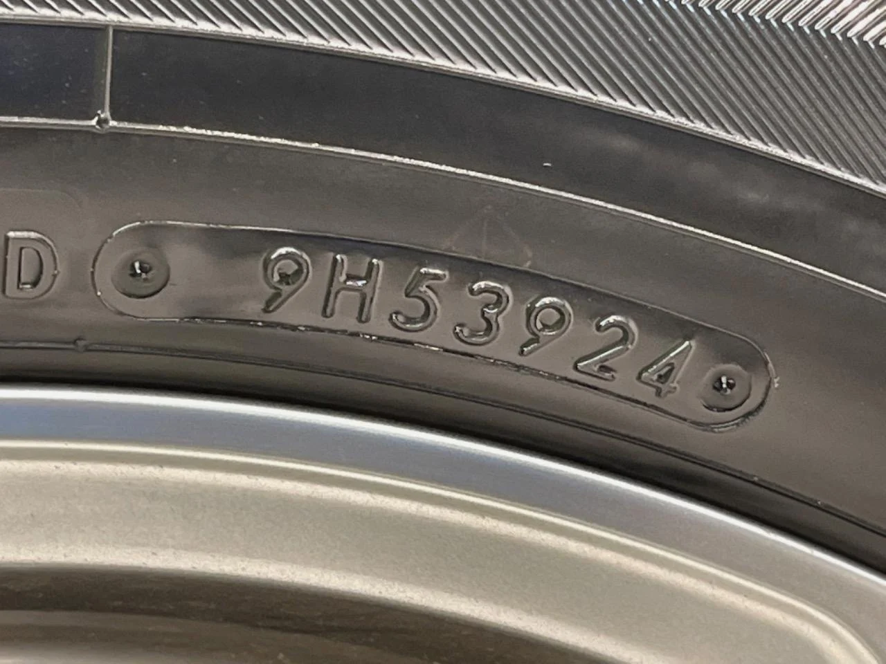 imageye___-_imgi_239_0401948A20250906Q00459