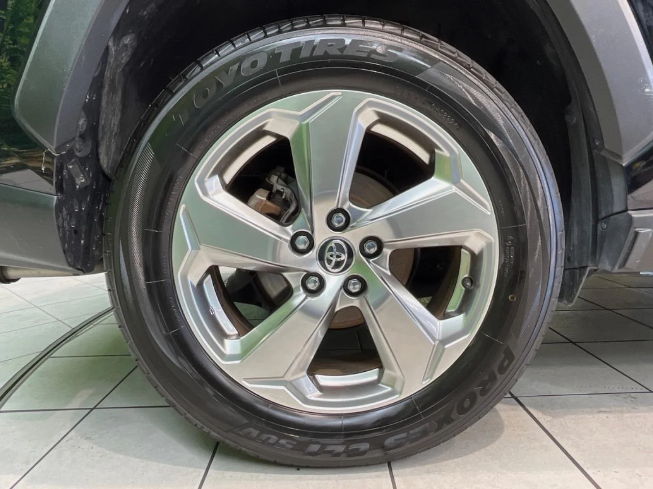 imageye___-_imgi_240_0401948A20250906Q00460