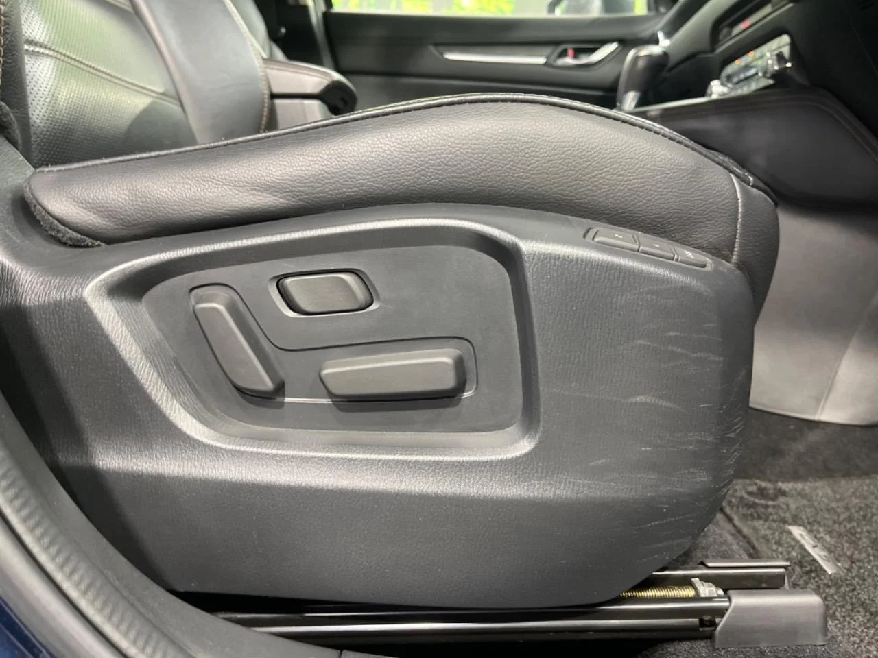 imgi_122_0400383A20251022Q00133