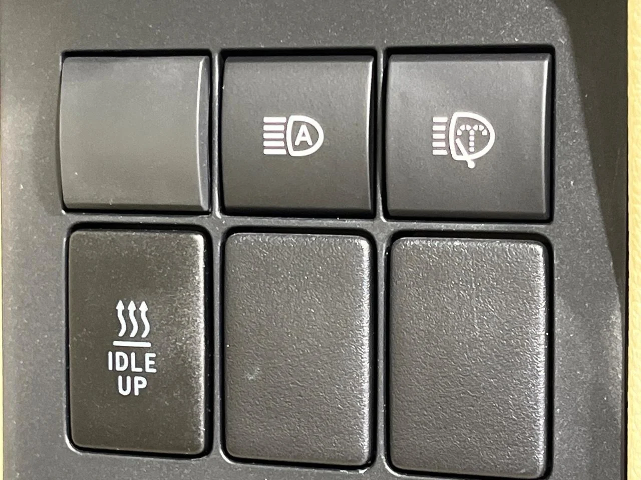 imgi_129_0900358A20251115Q00636