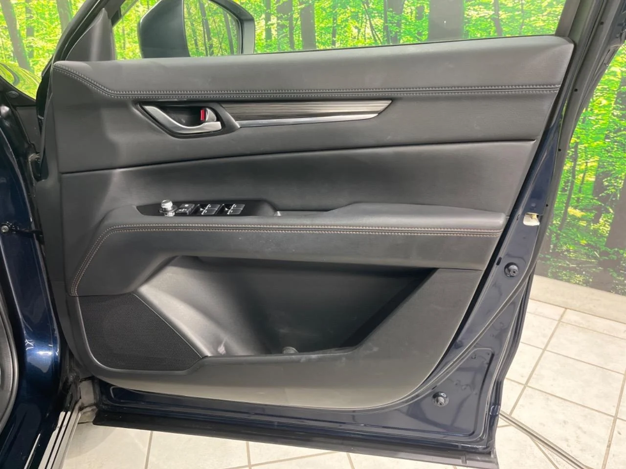 imgi_132_0400383A20251022Q00143