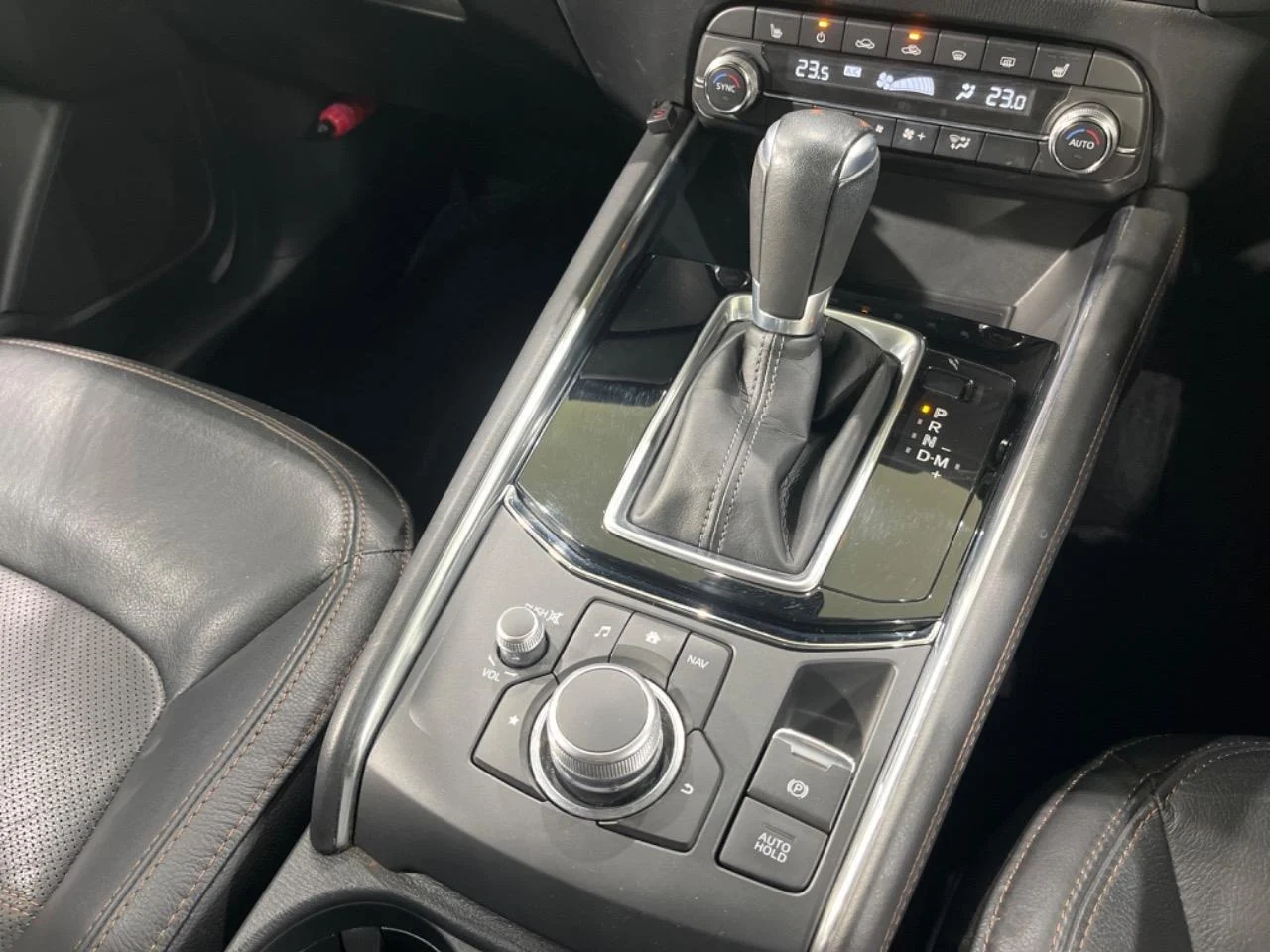 imgi_149_0400383A20251022Q00160