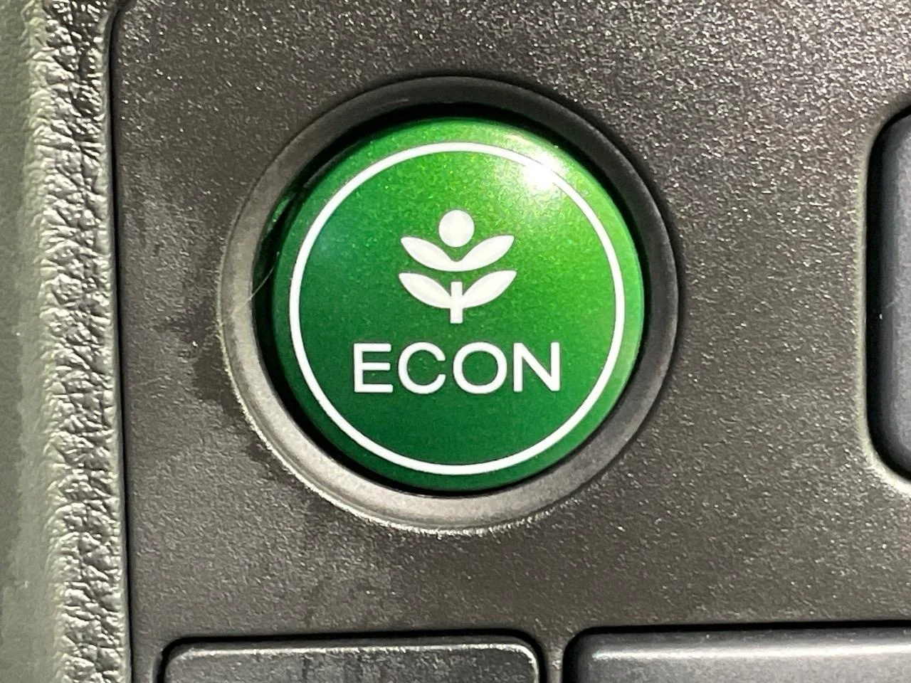 imgi_170_3000587A20251120Q00228