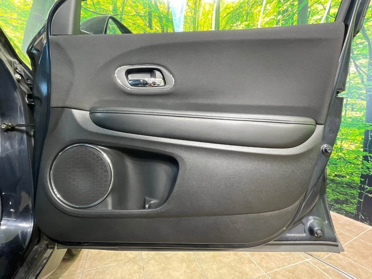 imgi_174_3000587A20251120Q00232