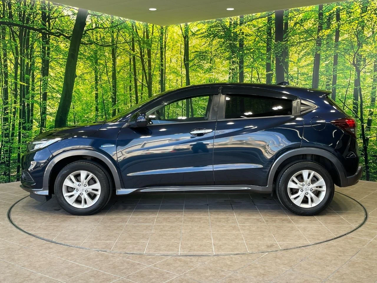 imgi_182_3000587A20251120Q00240