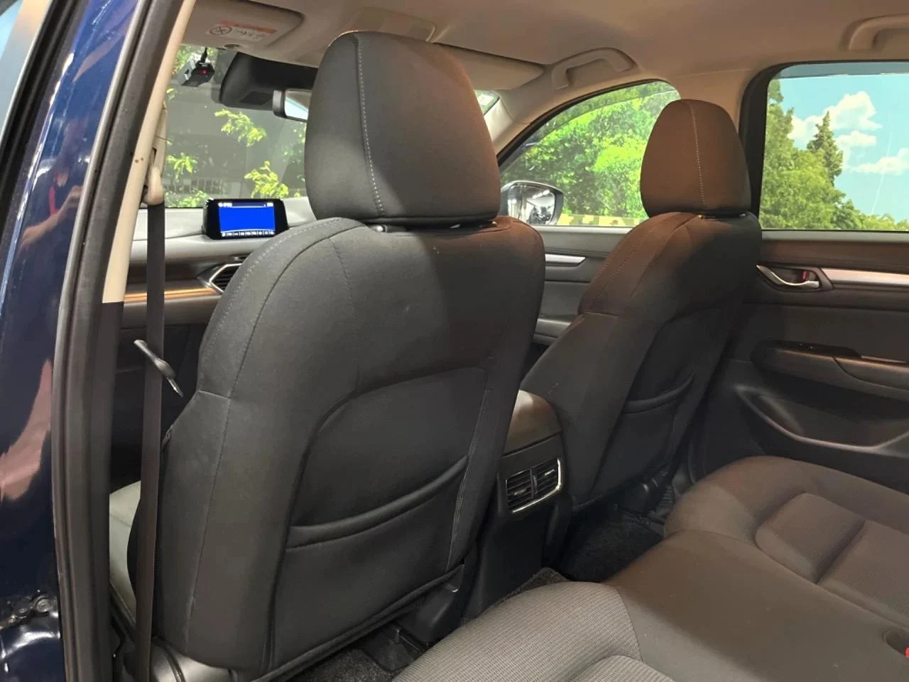 imgi_196_0504809A20250921Q01033