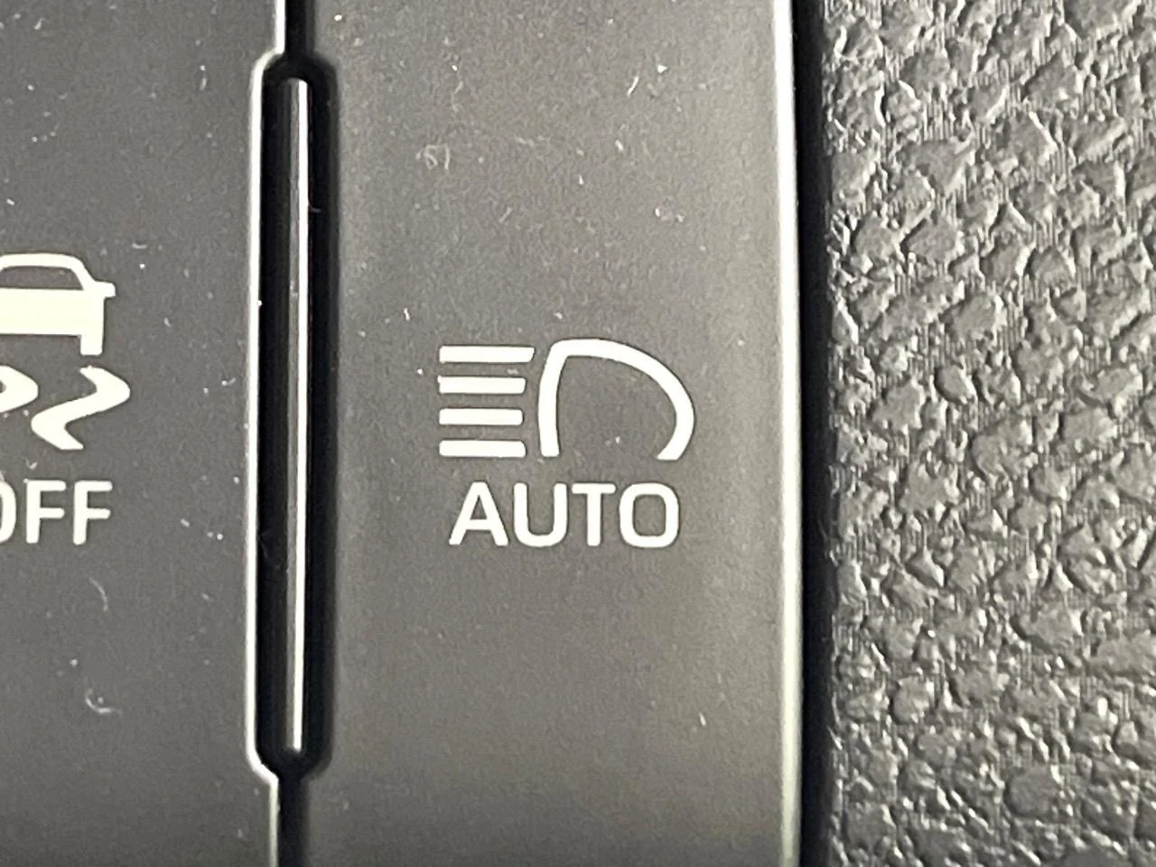 imgi_200_0600536A20251012Q00234