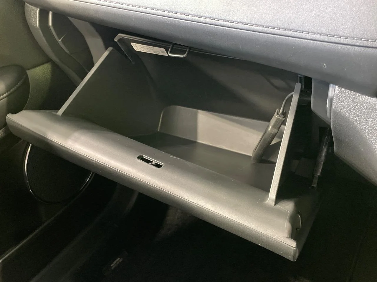 imgi_200_3000587A20251120Q00258