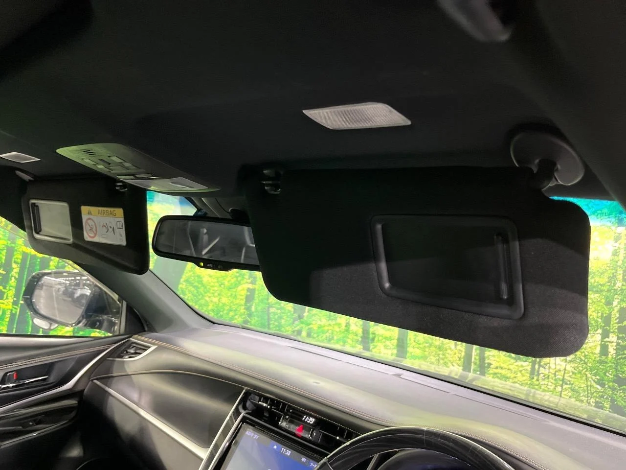 imgi_211_0600536A20251012Q00245