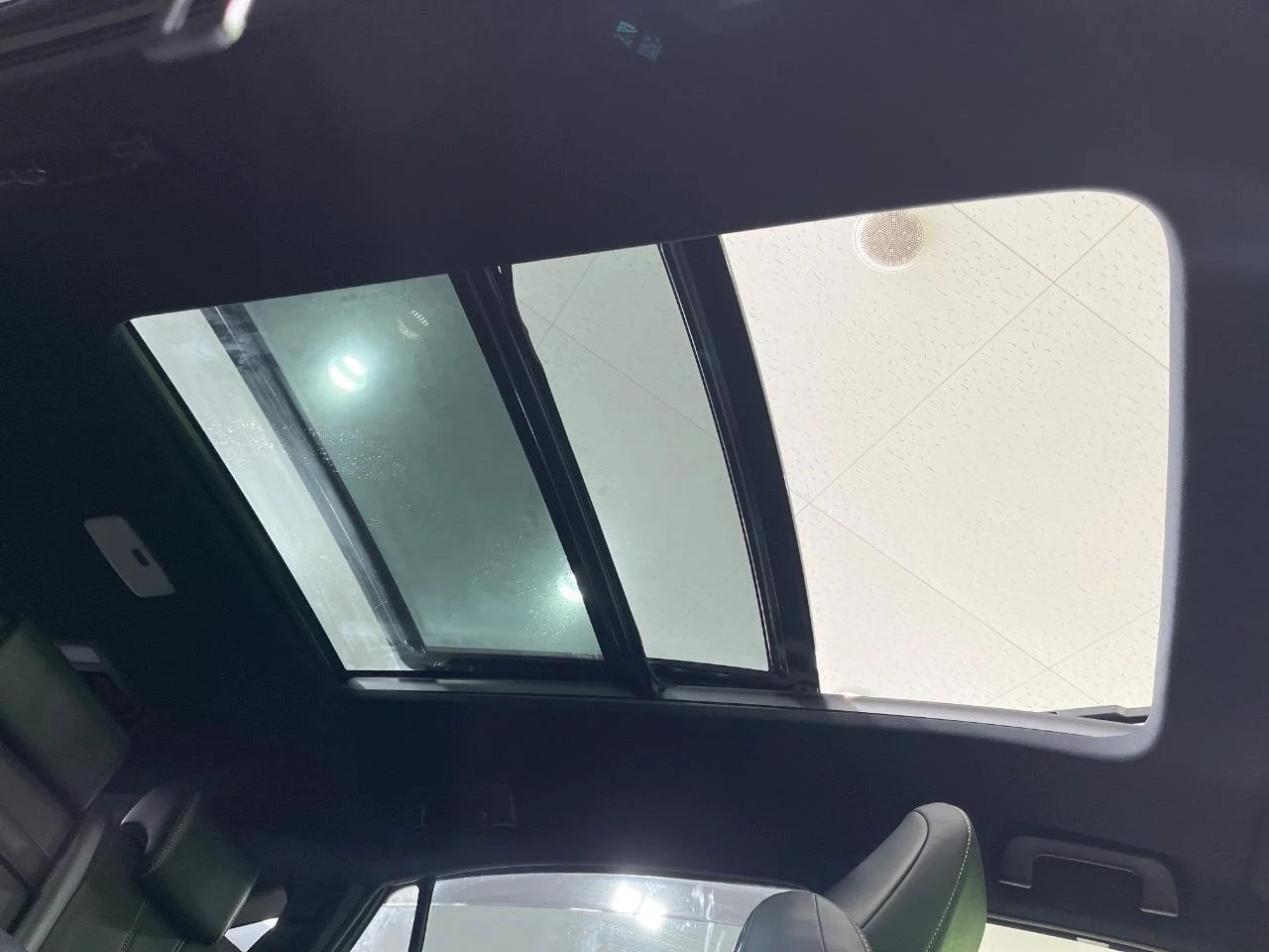 imgi_220_3000343A20251026Q00402