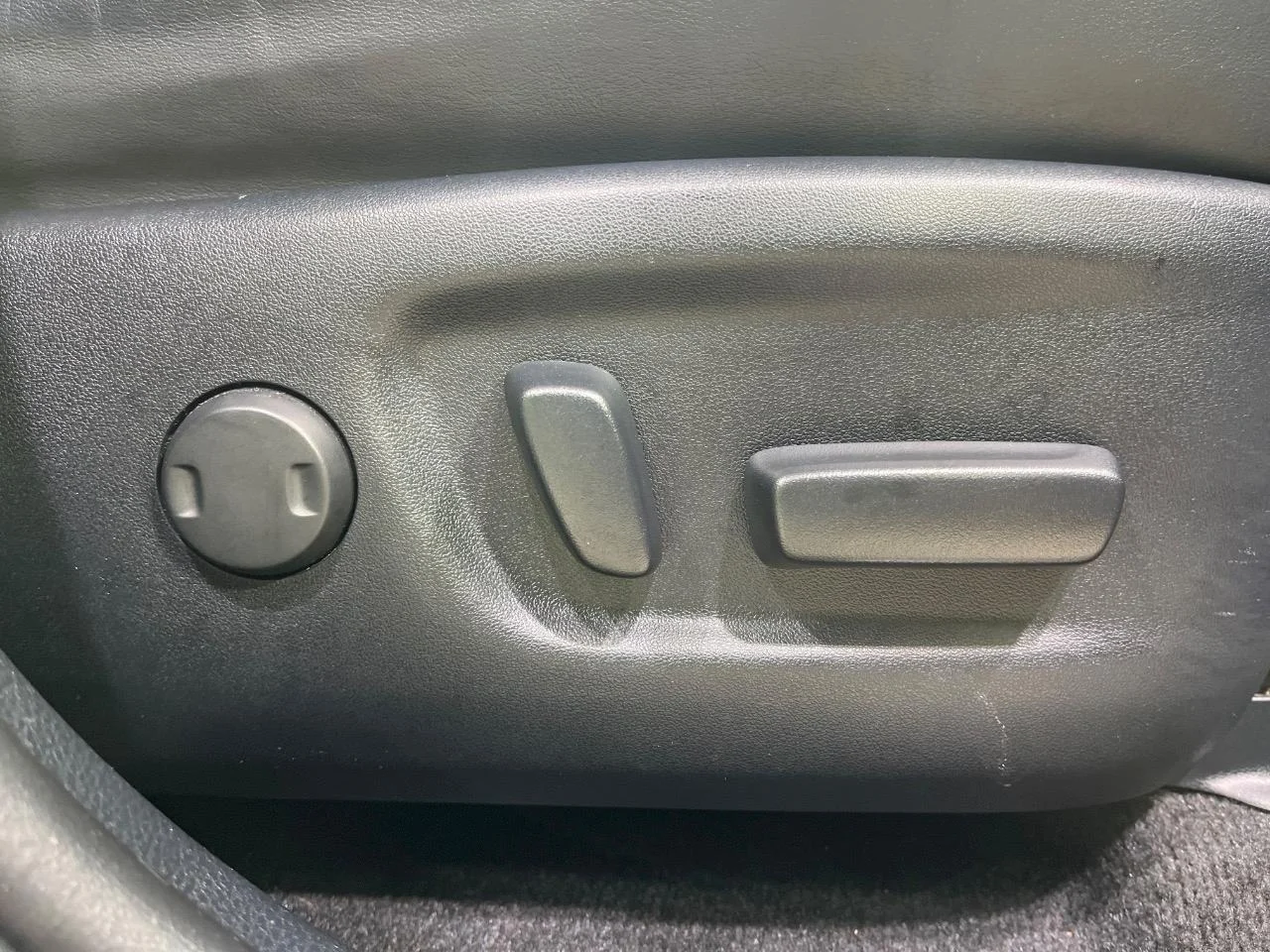 imgi_245_3000343A20251026Q00427