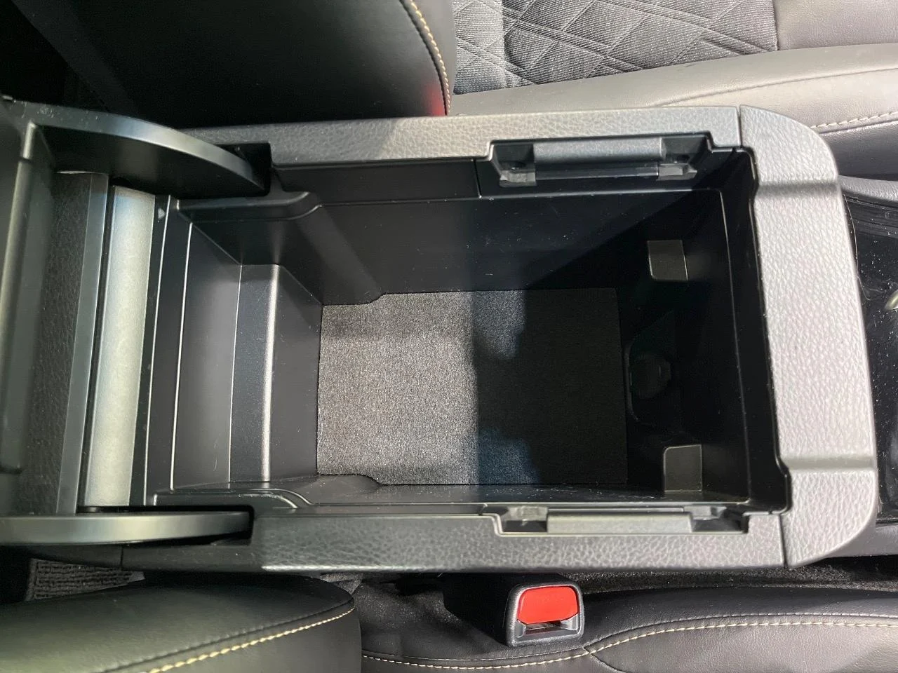 imgi_255_3000343A20251026Q00437