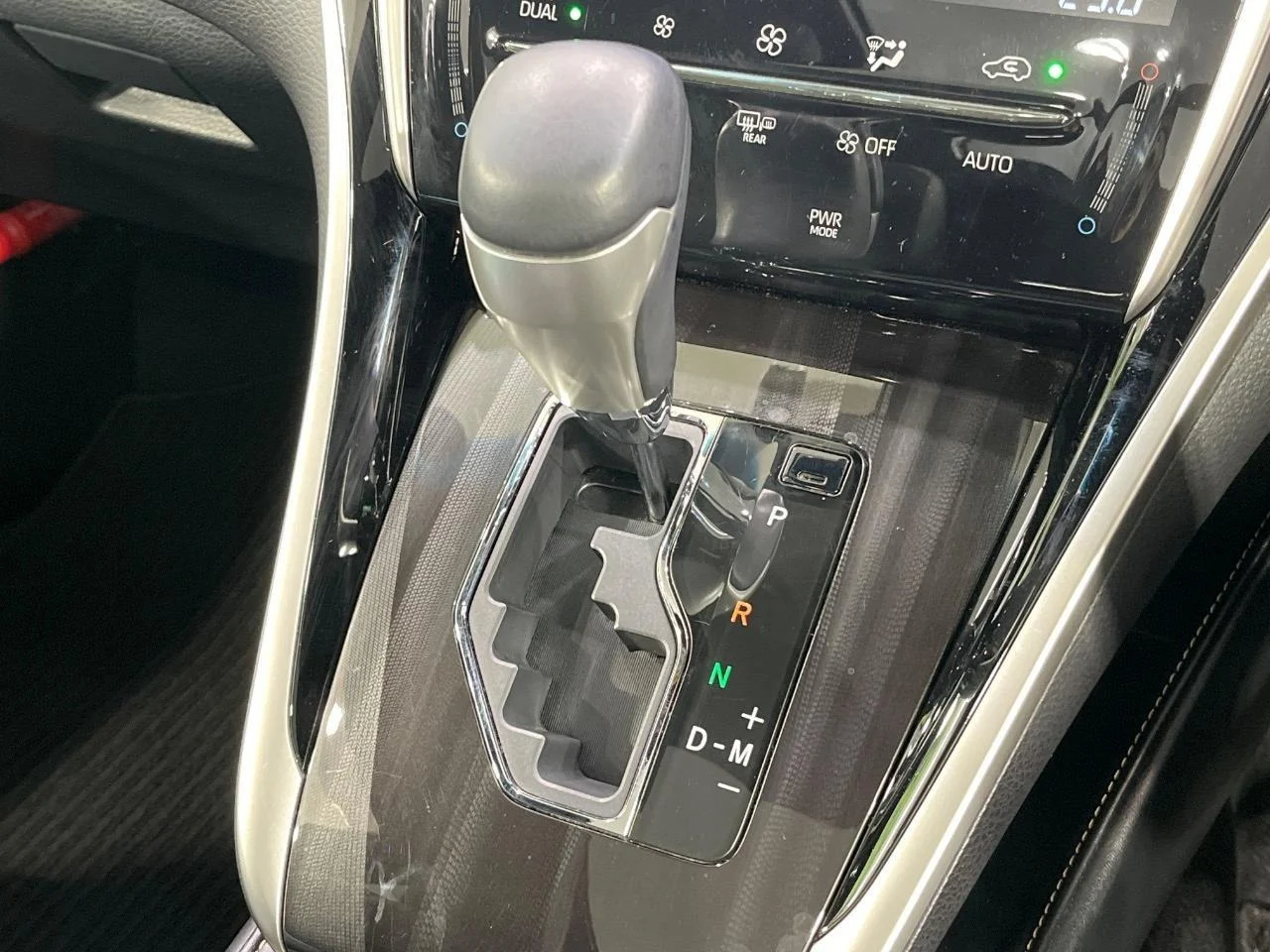 imgi_256_3000343A20251026Q00438