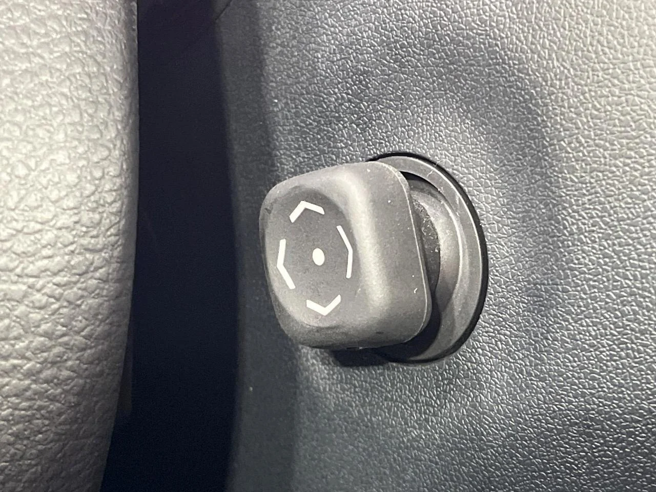 imgi_262_3000343A20251026Q00444