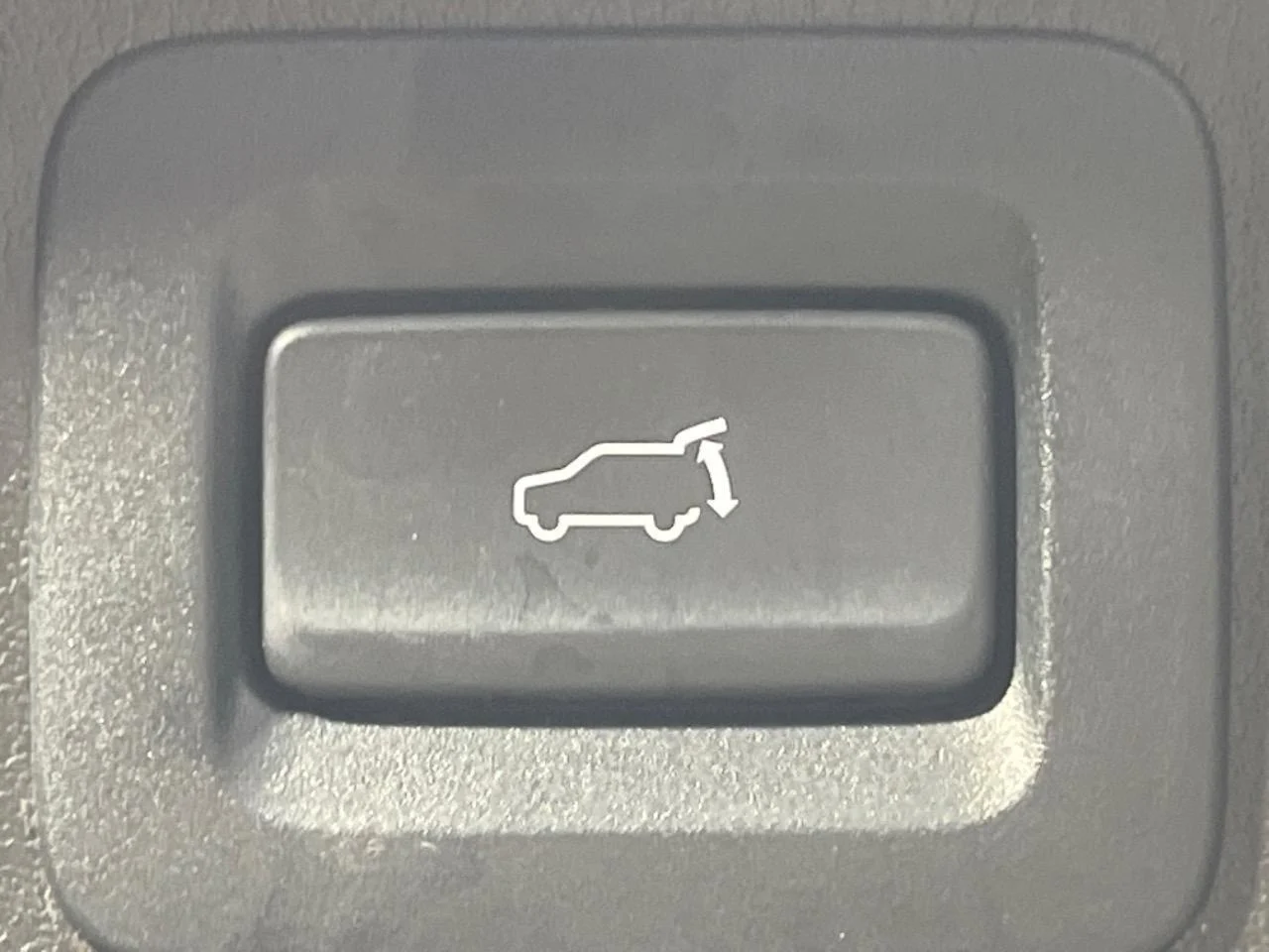 imgi_95_0400383A20251022Q00106