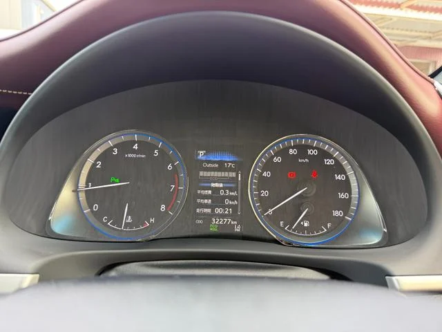 0706896A30251025W00132