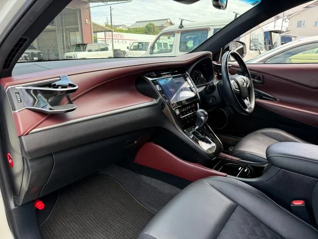 0706896A30251025W00144