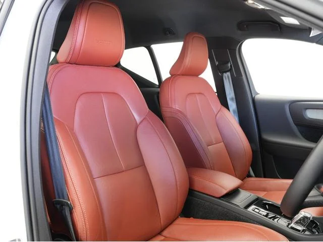 1002529A30251223W00211