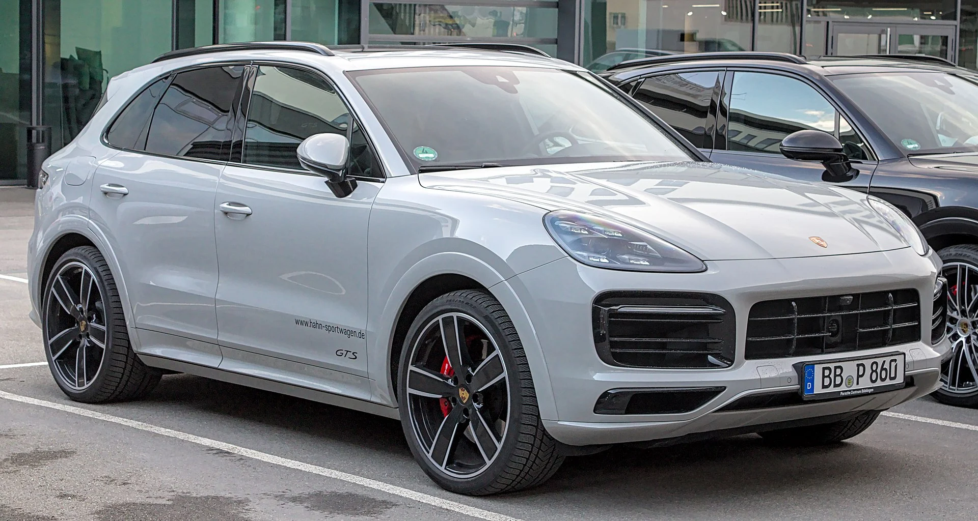How Much Is A Porsche Cayenne In Kenya? - Enan Motors