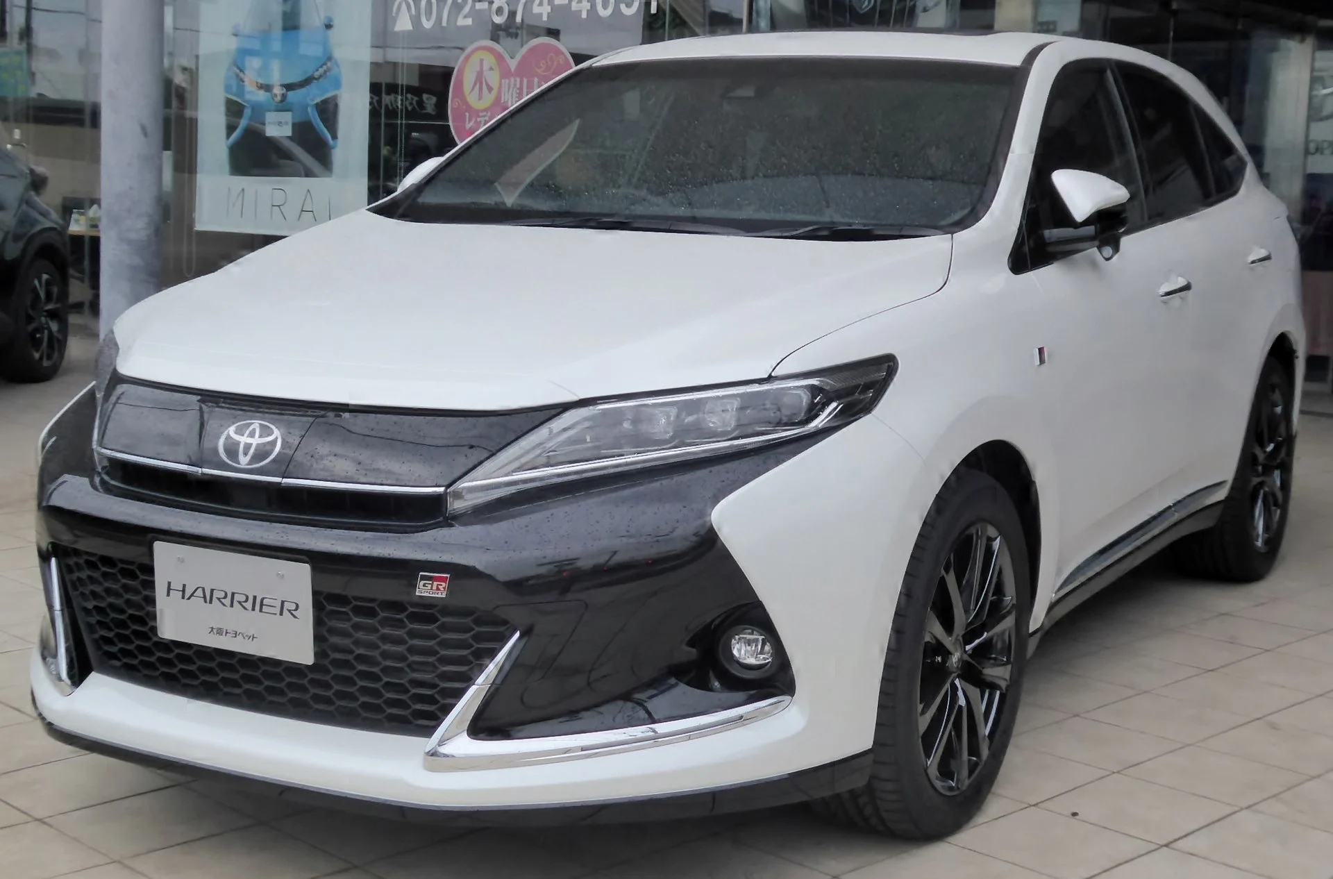 2019 Toyota Harrier Trims and Features - Enan Motors