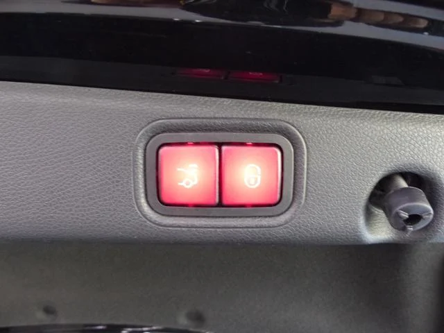 9570894A30251129W00317