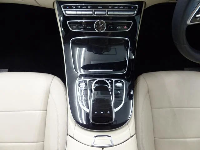 9570894A30251129W00352