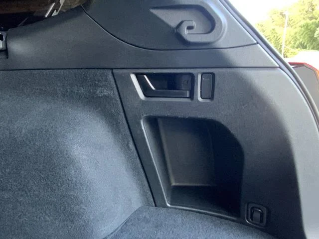 0504839A30251031W00137