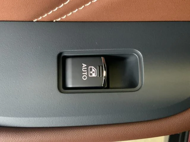 0504839A30251031W00149