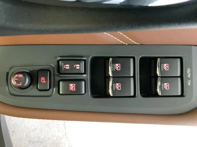 0504839A30251031W00151