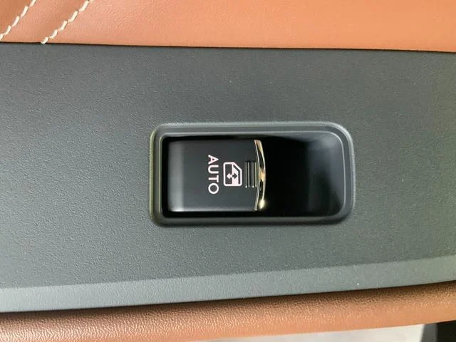 0504839A30251031W00157